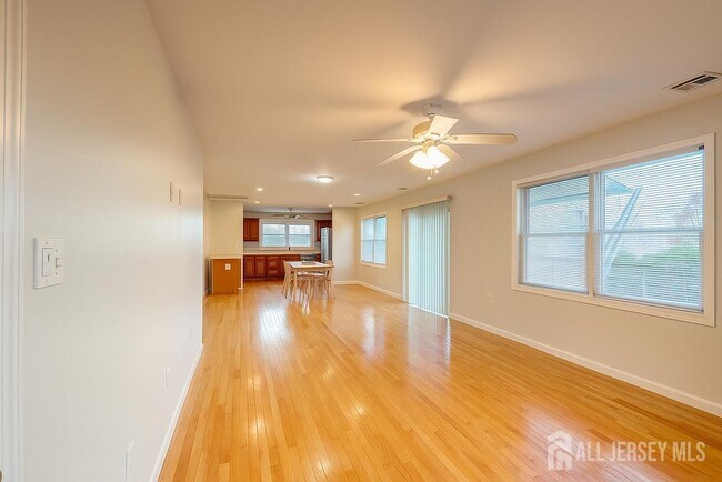 Building Photo - 268 NJ-36