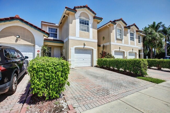 Building Photo - 11705 NW 47th Dr