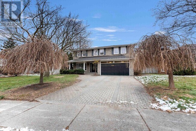 Building Photo - 2250 Kenbarb Rd