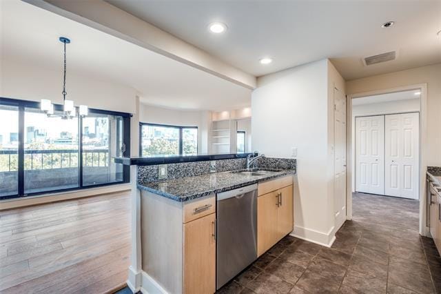 Building Photo - 3030 McKinney Ave