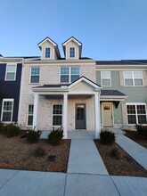 Building Photo - 189 Harvard Dr