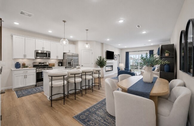 Building Photo - The Villas at Hudson Reserve