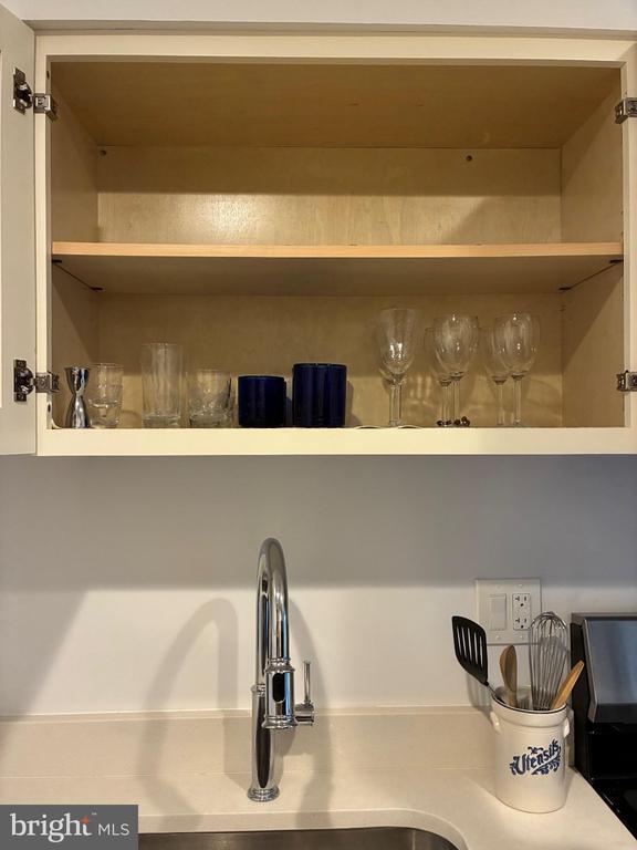 Foto del edificio - 10232 Rockville Pike