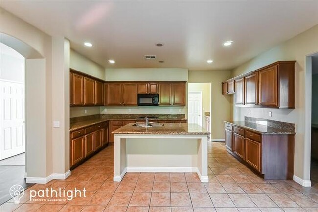 Building Photo - 4730 W Avenue J12, Lancaster, CA, 93536
