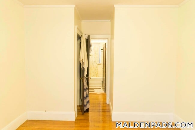 Foto del edificio - 349 Pleasant St