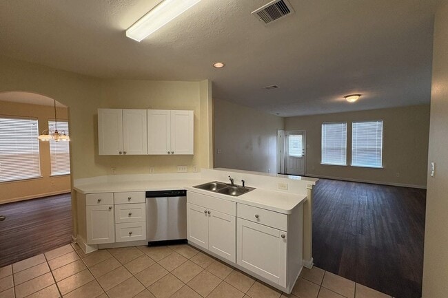 Foto del edificio - 1010 Doubletree Glen Dr