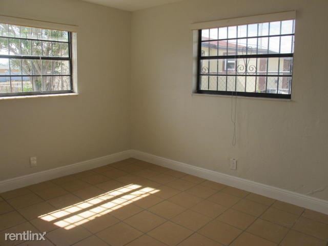 Foto del edificio - 748 Dr Martin Luther King Jr Blvd