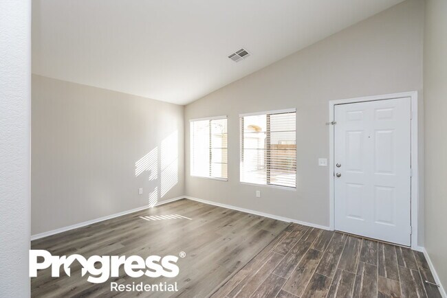 Building Photo - 1456 S Boulder St