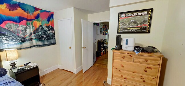 Foto del edificio - 1758 Commonwealth Ave