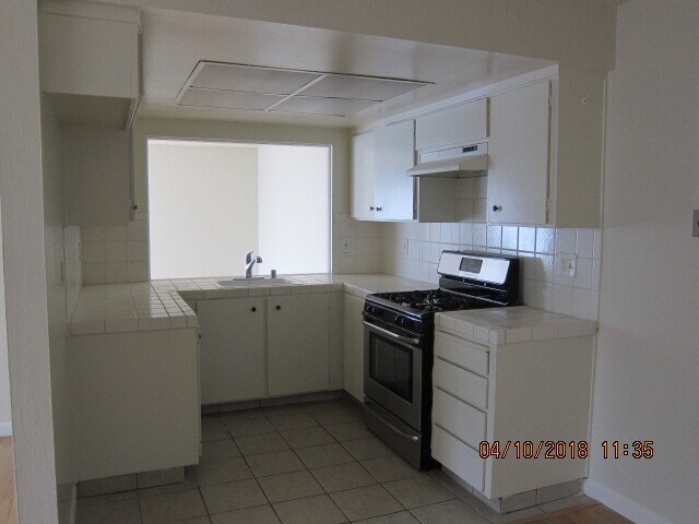 Foto del edificio - Milpitas duplex home