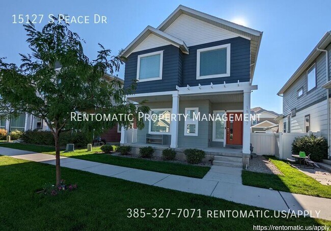 Foto del edificio - 15127 Peace Dr