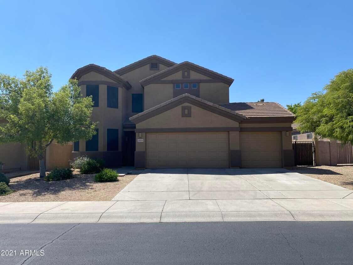 2024 N 135th Dr, Goodyear, AZ 85395 House Rental in Goodyear, AZ