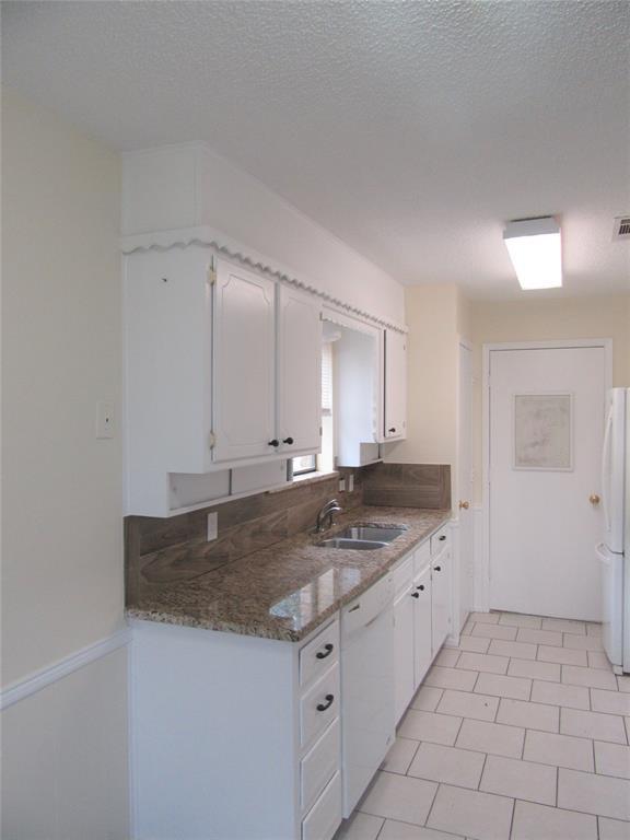 Building Photo - 6421 Kennedy Ct