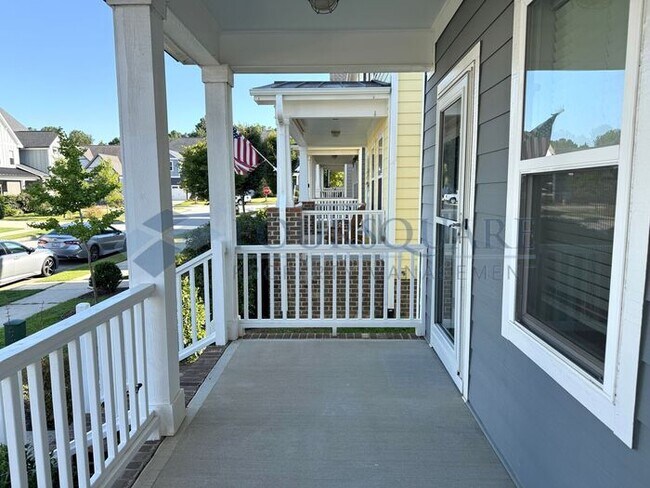 Building Photo - Lovely 3-Bedroom Home with Granite Kitchen, Office Nook & Finished Garage – Near Downtown Knightd...