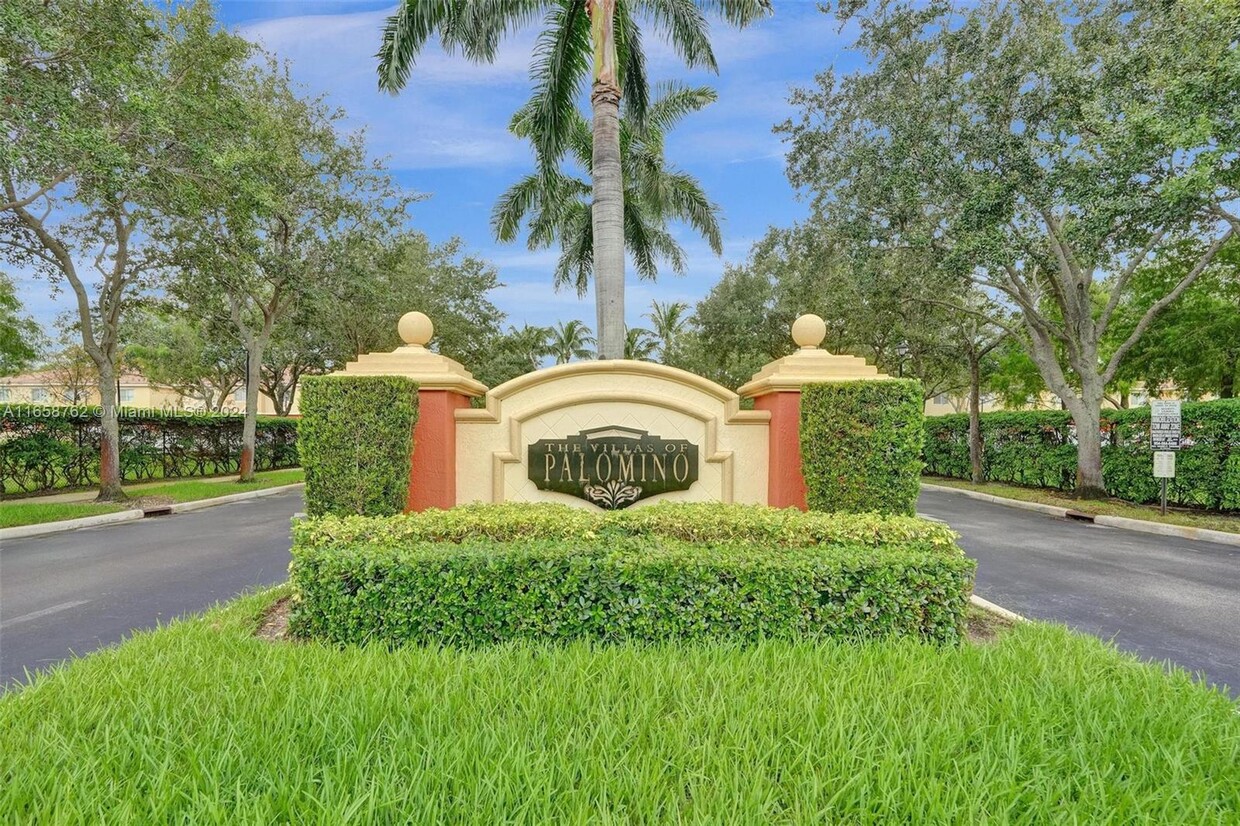 Foto principal - 7400 Palomino Dr