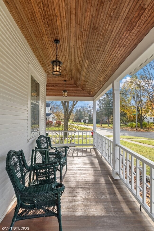 502 E Washington St, Marengo, IL 60152 House Rental in Marengo, IL