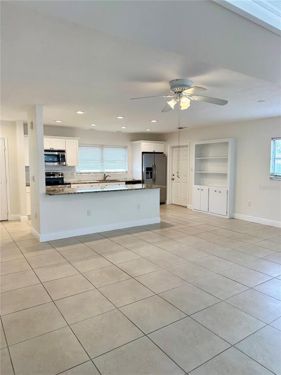 Foto del edificio - 6916 Alderwood Dr