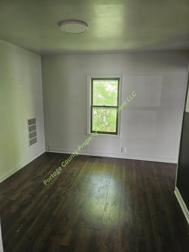 Foto del edificio - 748 Isadore St