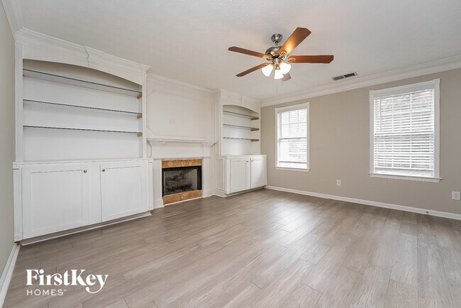 Foto del edificio - 6683 Princeton Park Ct