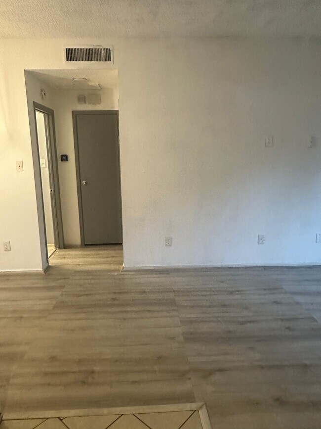 Foto del edificio - 10051 Westpark Dr