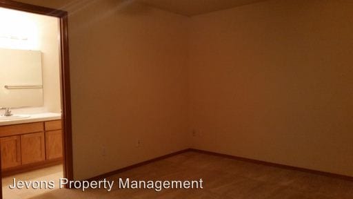 Building Photo - 206 N 41st St