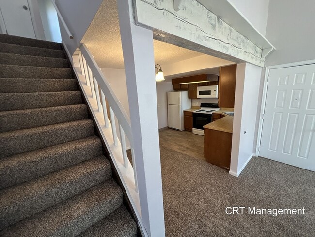 Building Photo - Beautiful 2 Bedroom, 2 Bathroom Condo in S...