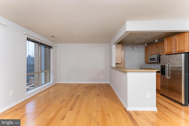 Foto del edificio - 2200 N Westmoreland St