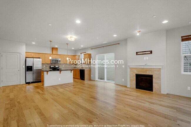 Building Photo - Stunning Three Bedroom Home in Villebois - $250 Gift Card Upon January Move-in!