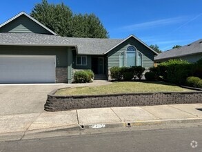 Building Photo - 1420 NW Domenico Dr