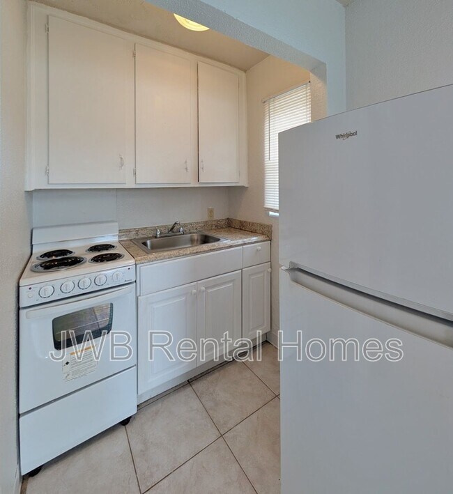 Foto del edificio - 227 15th Ave N