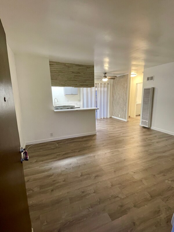 Foto del edificio - 3036 C St