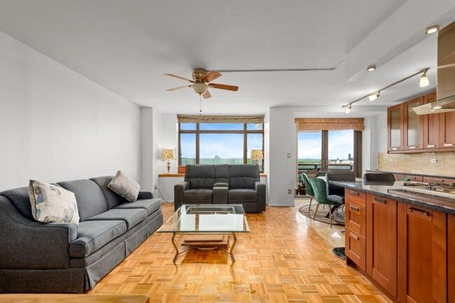 Building Photo - 1 bedroom in FOREST HILLS NY 11375