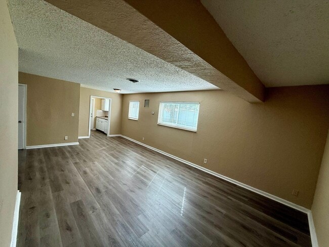 Foto del edificio - 2961 NE 7th Ave