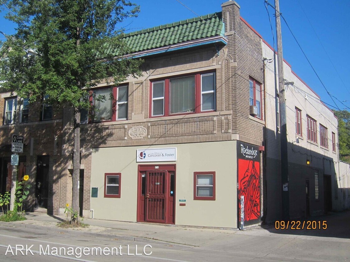 Foto principal - 812 E Center St