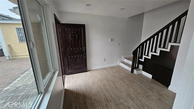 Foto del edificio - 711 N Sloan Ave