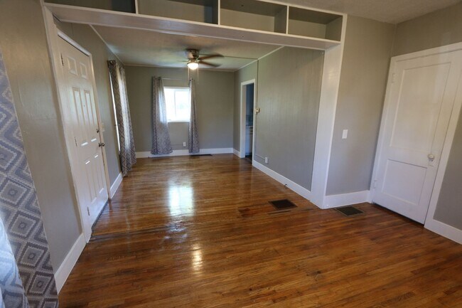 Foto del edificio - 2 Bedroom 1 Bath House