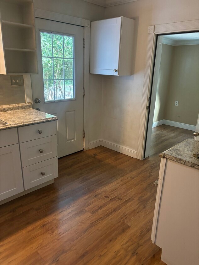 Foto principal - 1818 FL-79