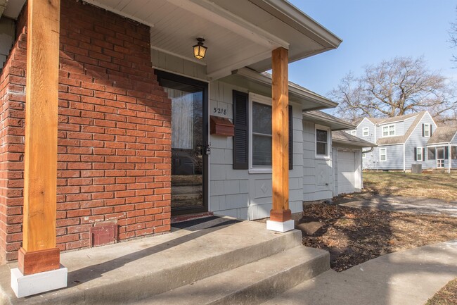Building Photo - 5218 Alder Dr