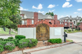 Building Photo - Park at Memorial