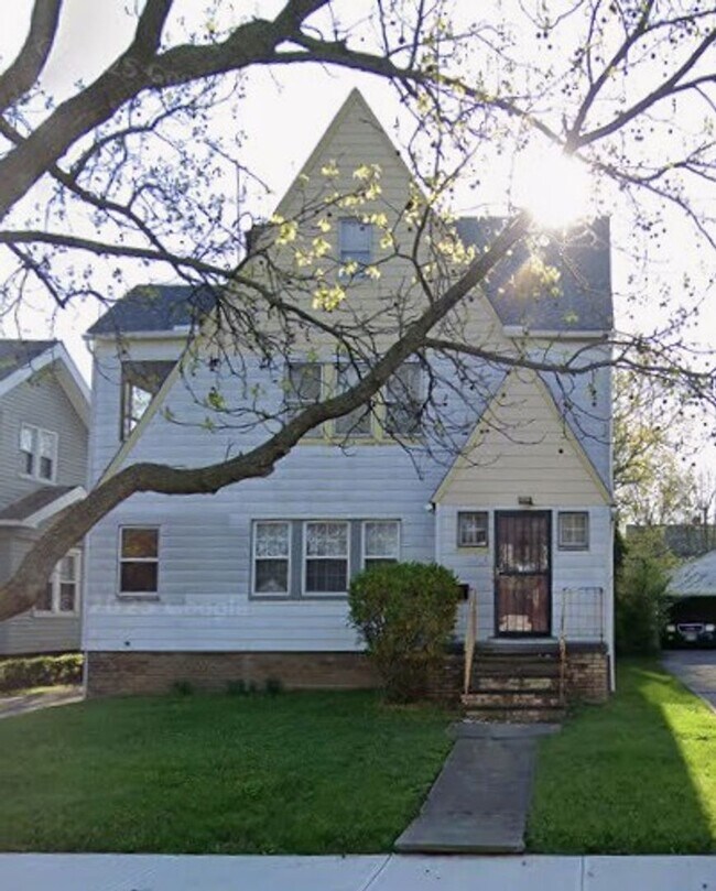 Foto del edificio - 3863 E 154th St