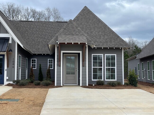 Foto del edificio - 2BR TWIN HOME IN OPELIKA