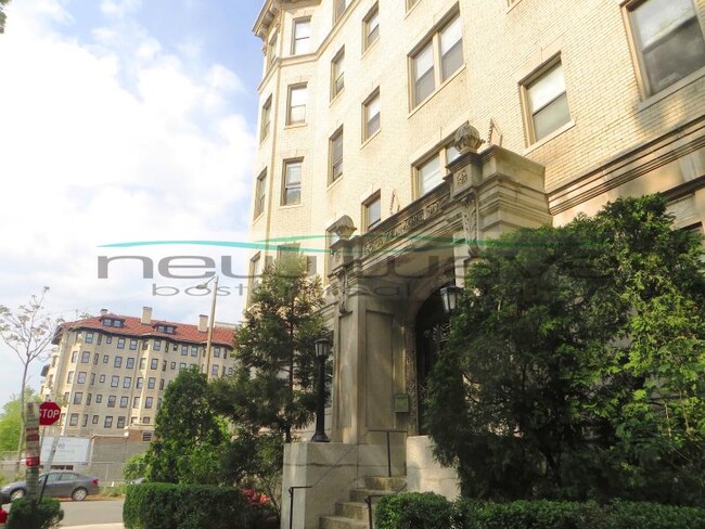 Foto del edificio - 50 Charlesgate E