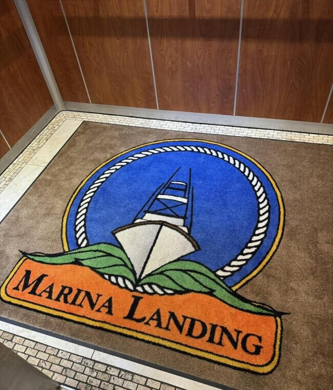 Building Photo - 6422 US-98