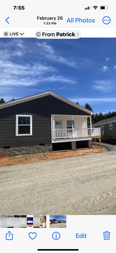 Building Photo - Tapestry Homes