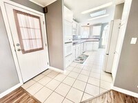 5498 Crane Feather Dr