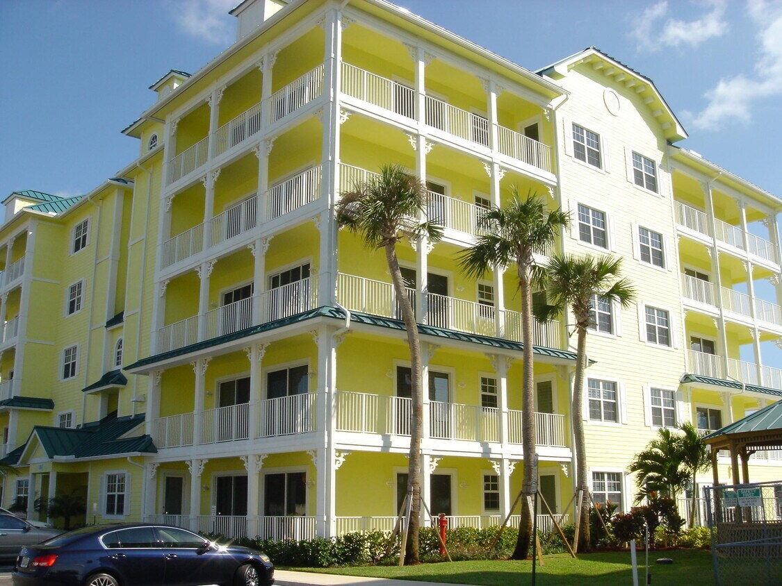 Primary Photo - 810 Juno Ocean Walk