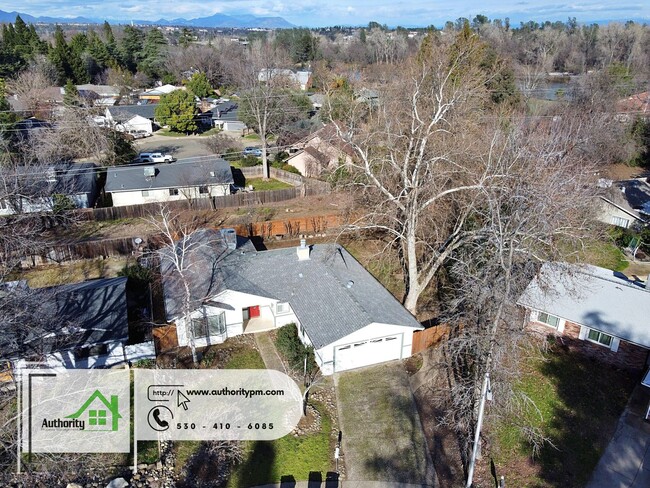 Building Photo - 256 Newport Dr - Pets Considered w/ Additi...