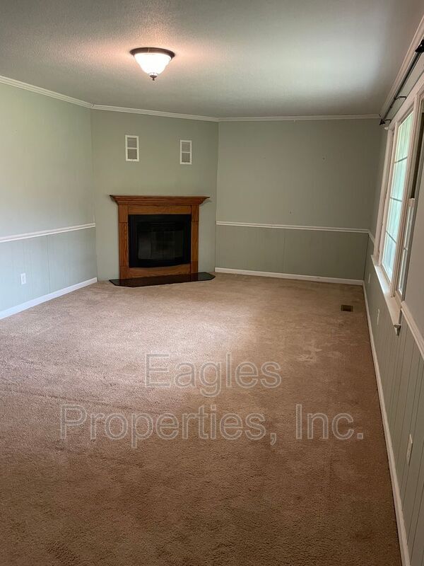 Foto del edificio - 276 Spring Bank Rd