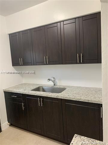 Foto principal - 1165 NW 63rd St