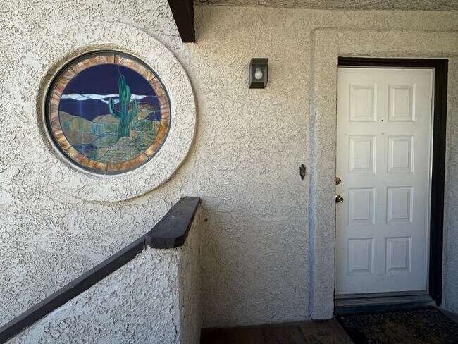 Foto del edificio - 5080 Jeffreys St